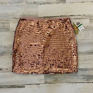 NWT- gianni bini gold sequin skirt: Size L